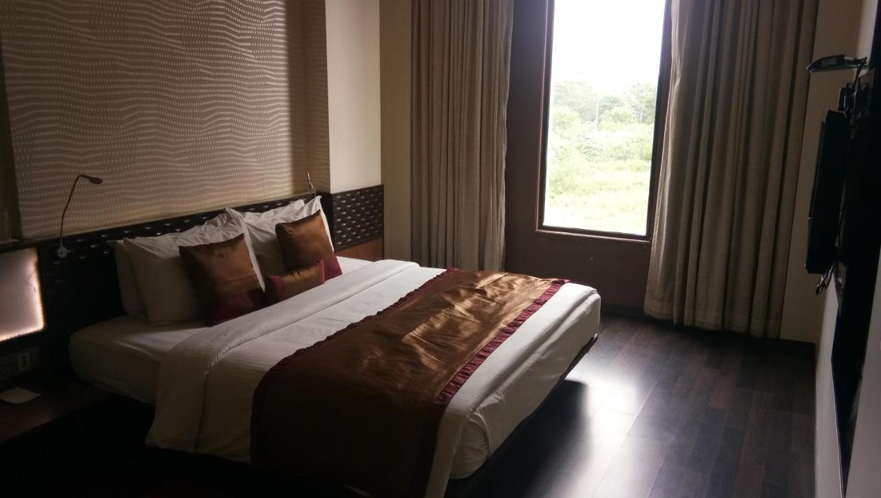 Fortune Inn Exotica Hinjewadi - Member Itc Hotel Group Pimpri-Chinchwad Exterior photo