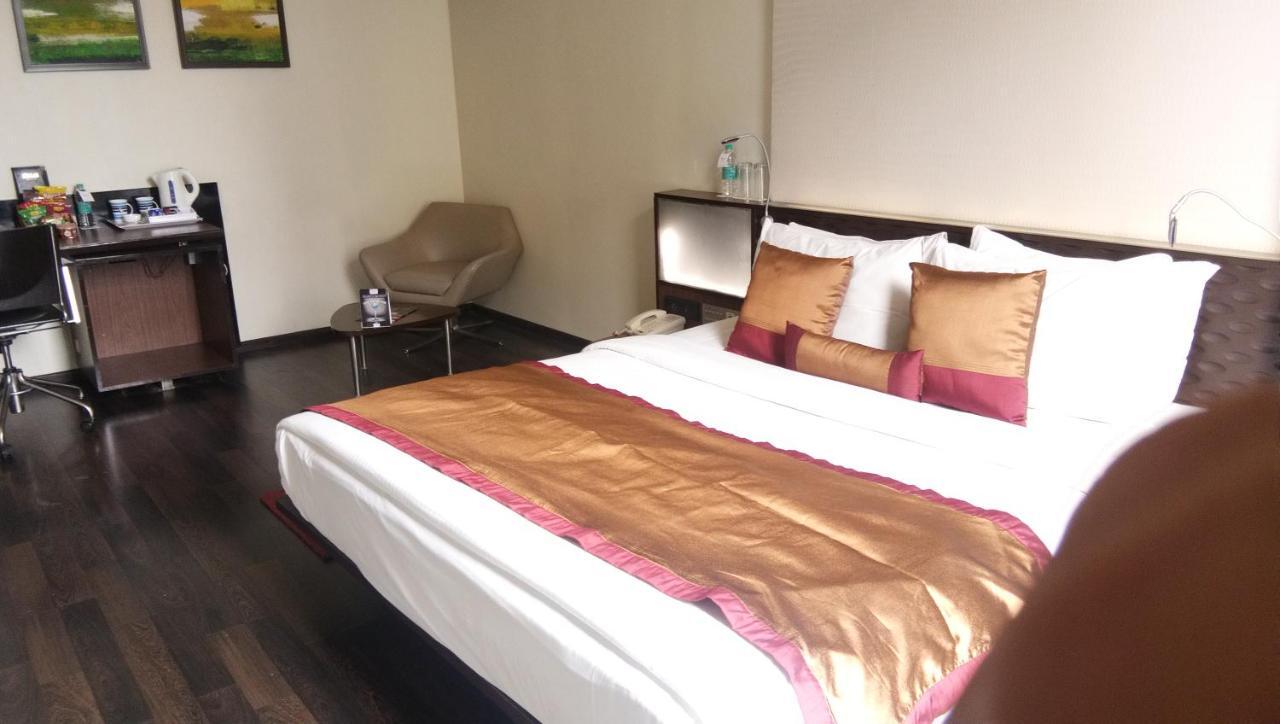 Fortune Inn Exotica Hinjewadi - Member Itc Hotel Group Pimpri-Chinchwad Exterior photo